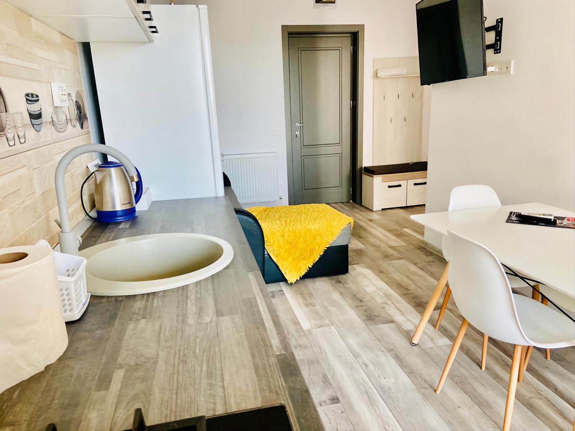 Ultracentral Lazar Residence Jászvásár Kültér fotó