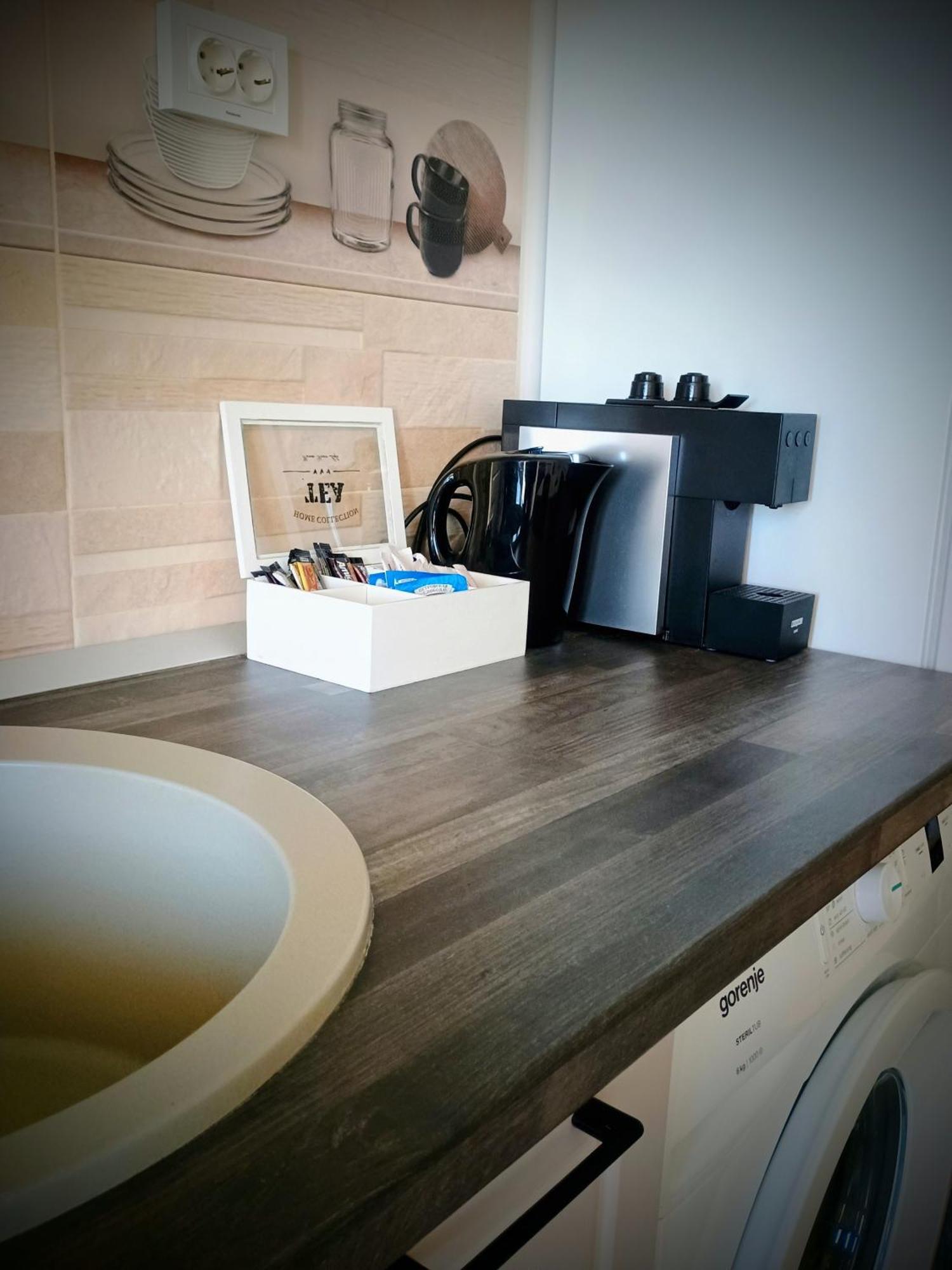 Ultracentral Lazar Residence Jászvásár Kültér fotó